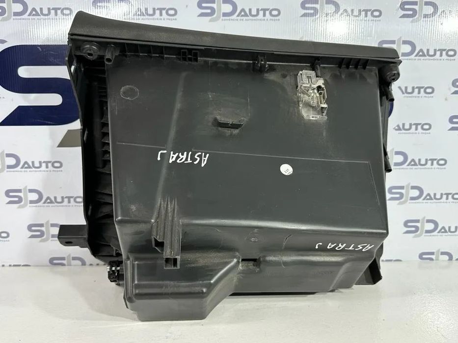 Porta Luvas - Opel Astra J