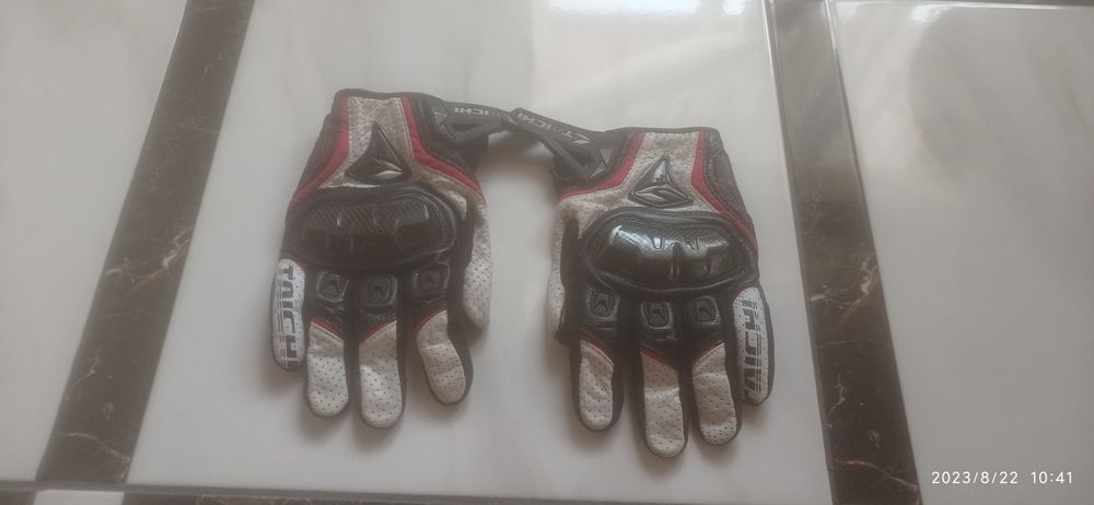 Мотоцикл Yamaha FZ6