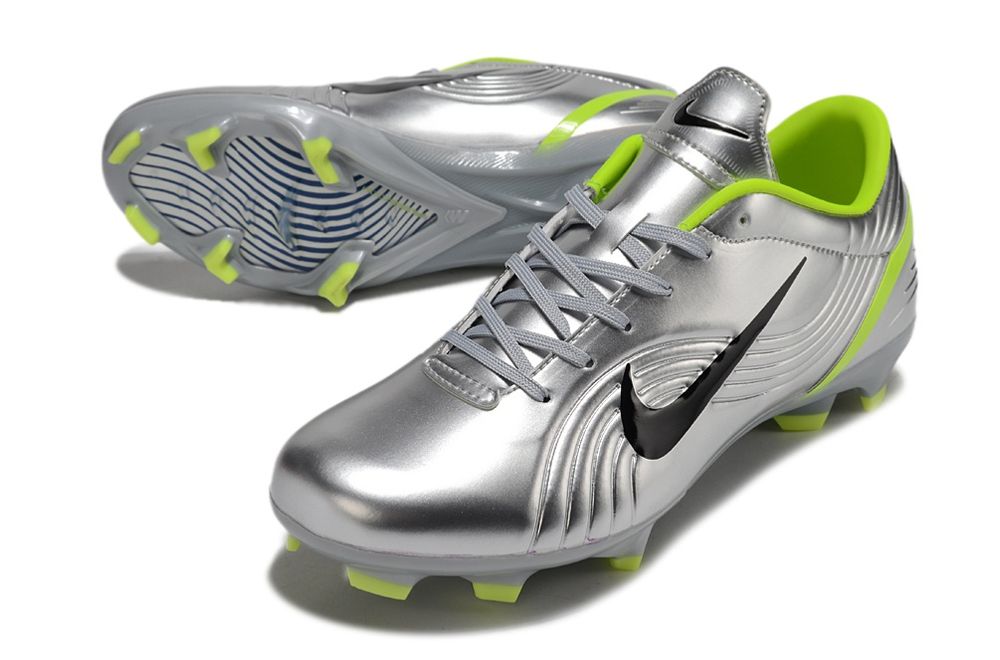 Nike Mercurial R9