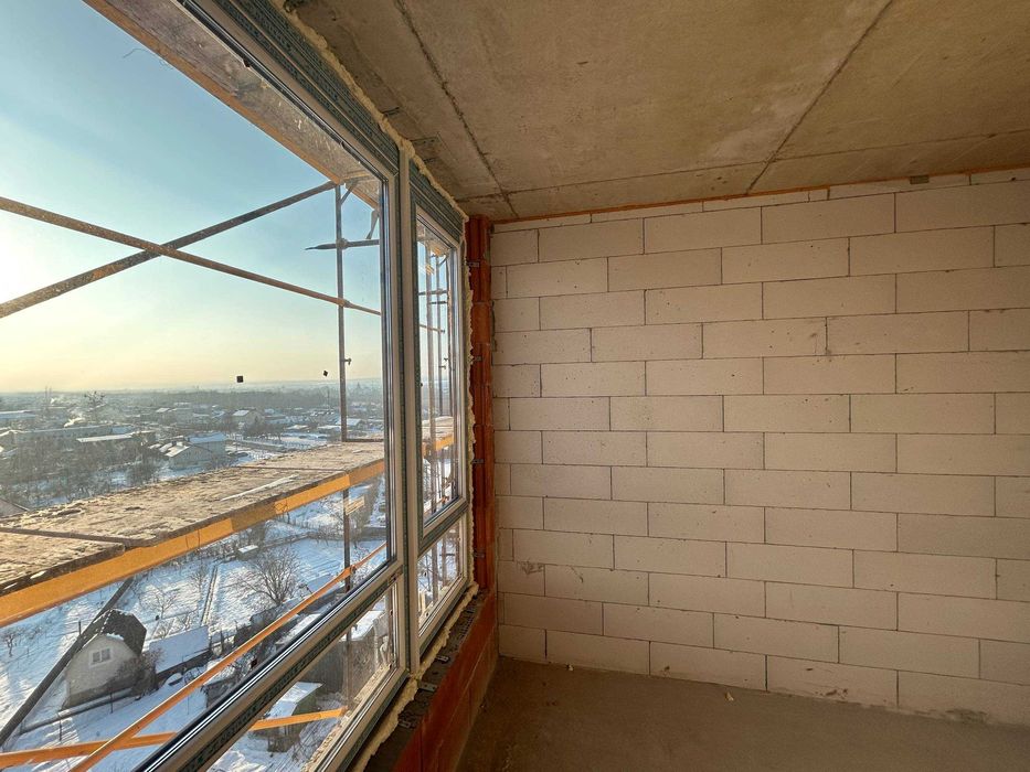 Видова 2км квартира поруч з Міським Озером