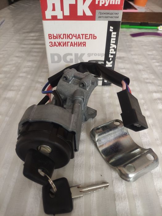ваз 1118 - Купить замки зажигания и ключи для авто - Цена на OLX.ua