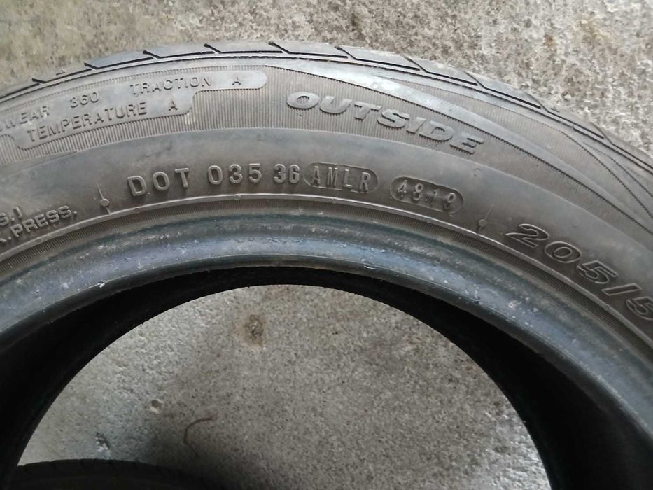 2 Pneus 205/50R15 Nexen seminovos