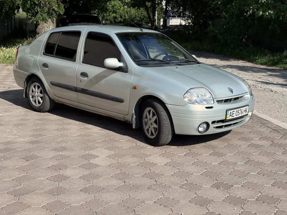 Renault Clio 1.4 Бензин.