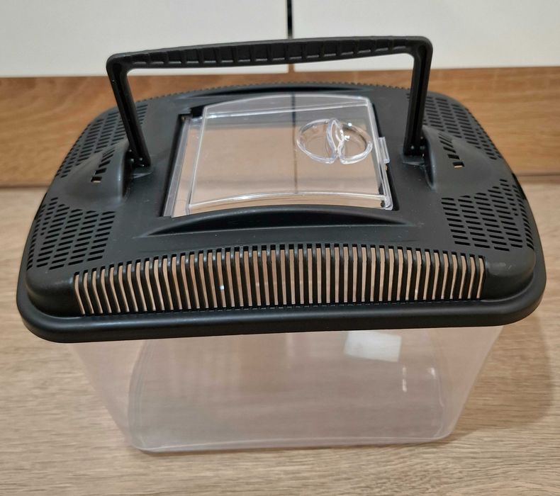 Akwarium 3L wys 18cm, szer 16cm, dł 24cm