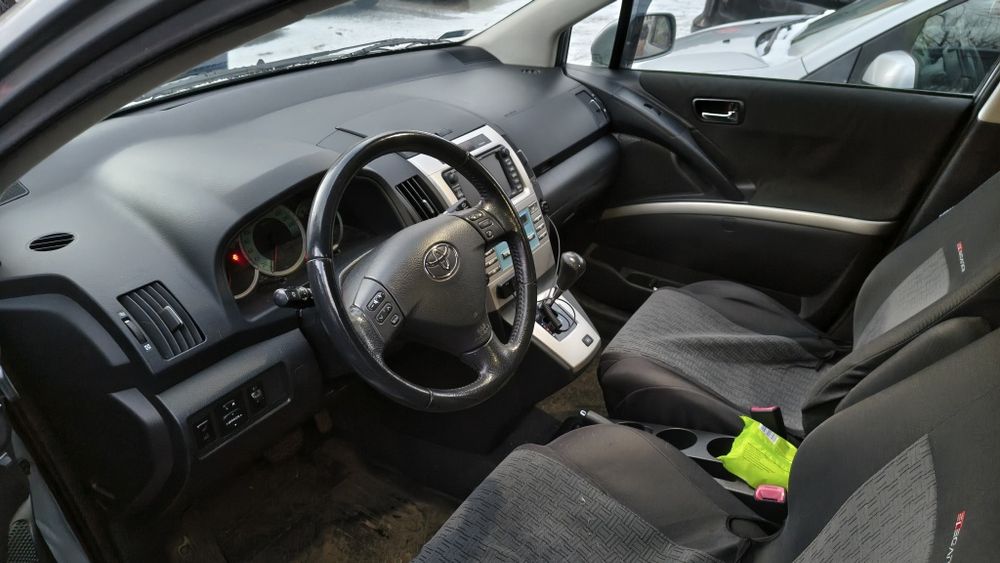 Sprzedam TOYOTA COROLLA VERSO 2009r. 1.8l 129KM benzyna