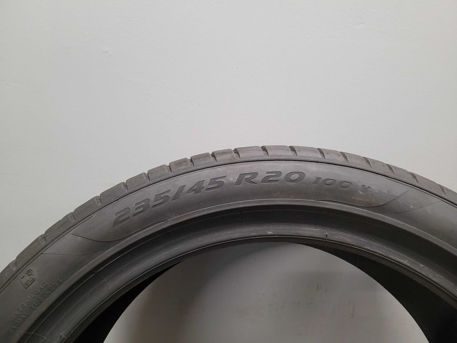 4x235/45R20 Pirelli P Zero PZ4 Elect, 100V XL, 2025 rok, NOWE