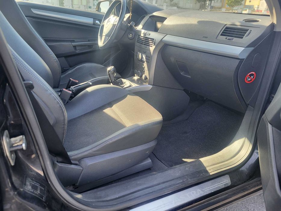 Opel astra caravan 1.7tdi 2006 — photo 5