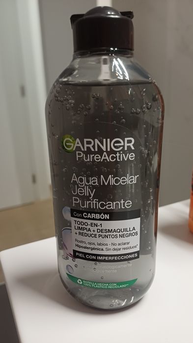 Garnier Água micelar jelly purificante pure active 400ml (NOVO)
400ml