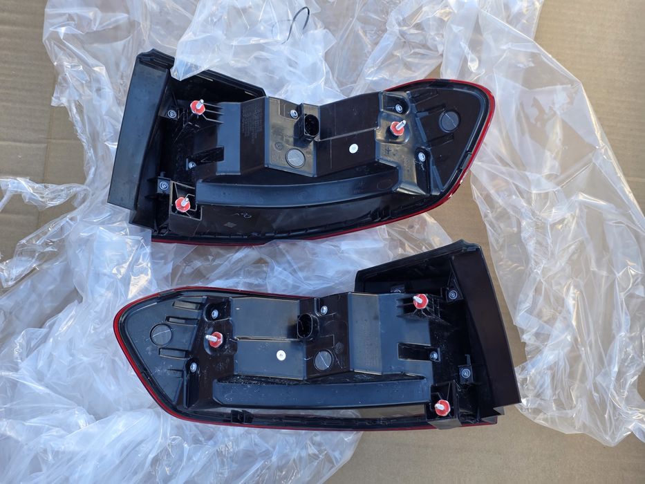lampa lewa prawa tył Mercedes GLB W247 Lifting