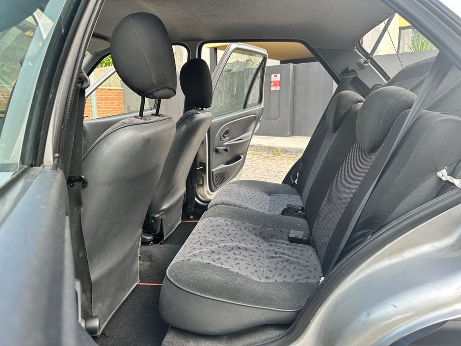 Citroen saxo , 1.100gasolina ,ano 2003