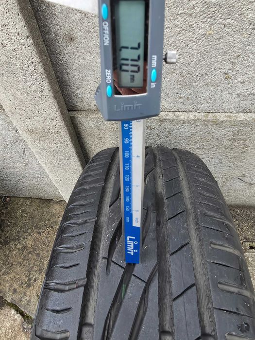 205/55R16 Uniroyal RainSport5 + Felgi Adavan