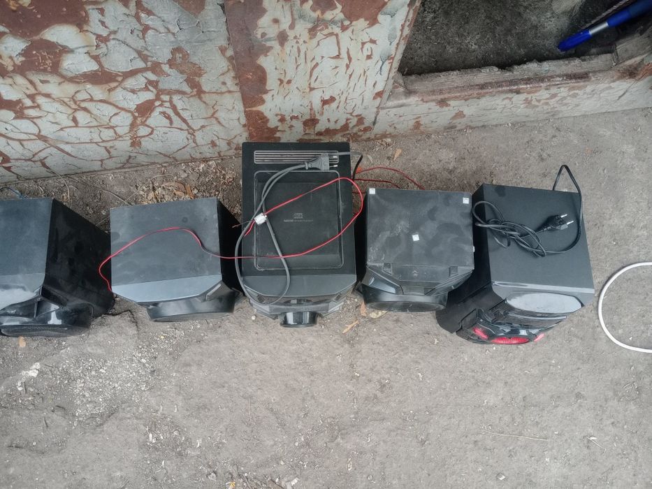 Музичні центри Sony та LG + 6 колонок (комплект, лот для гаража/дачі)