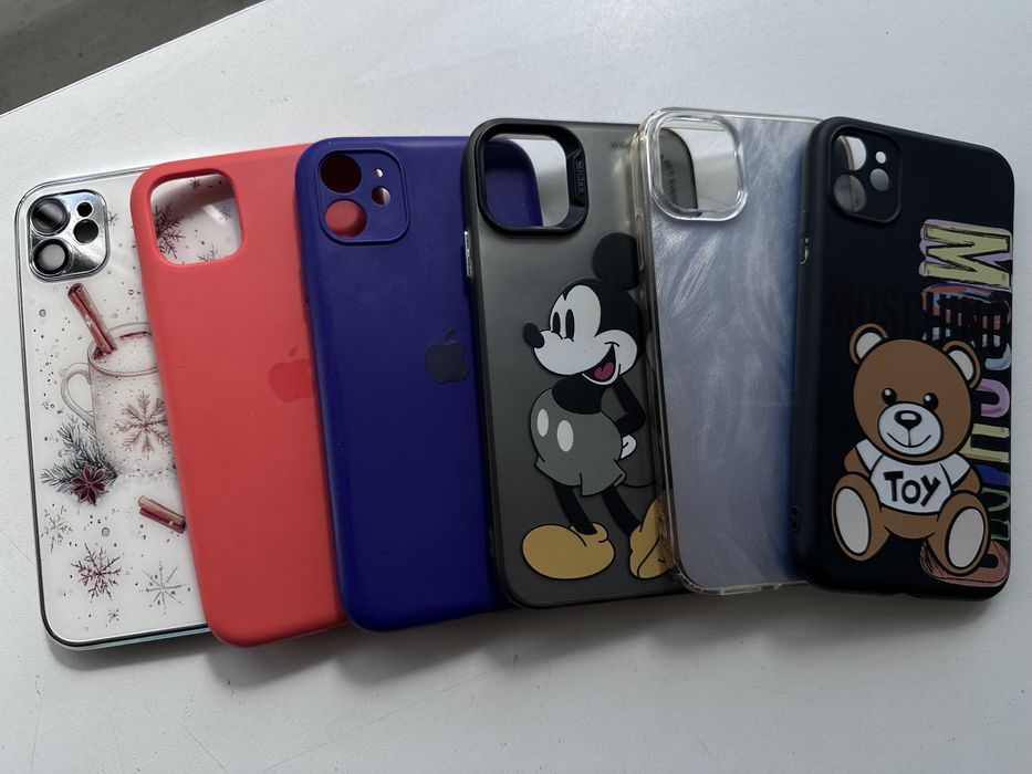 Чехол на iPhone 11