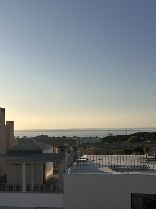Aluguer de cuarto penha da franca para entrada em setembro