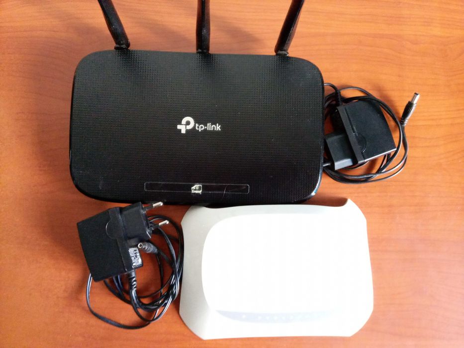 Роутери D-Link, TP-Link