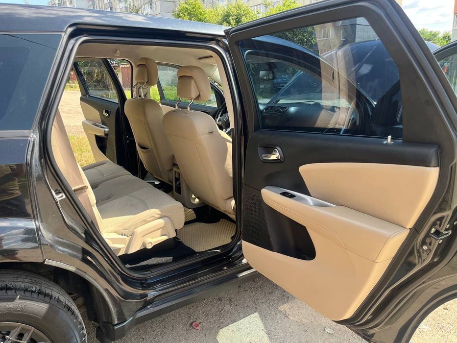 Продається авто Додж Джорні