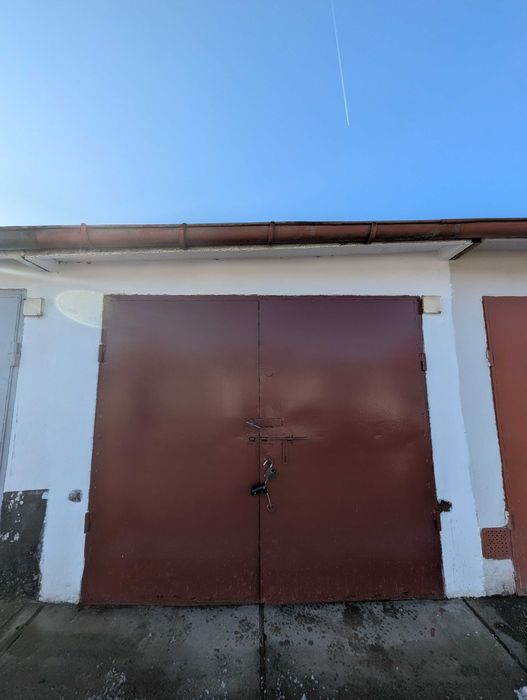 Sprzedam garaż murowany Bytom-Miechowice ul. Nickla