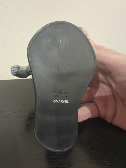 Rhino Marvel Spider Man figura com base para exposição