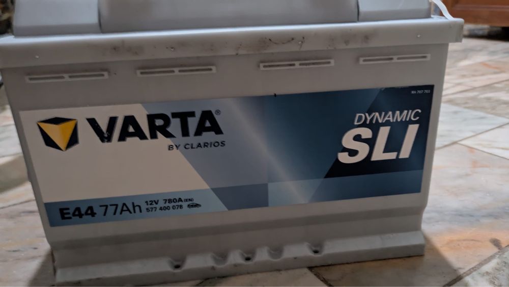 Bateria varta pouco usada