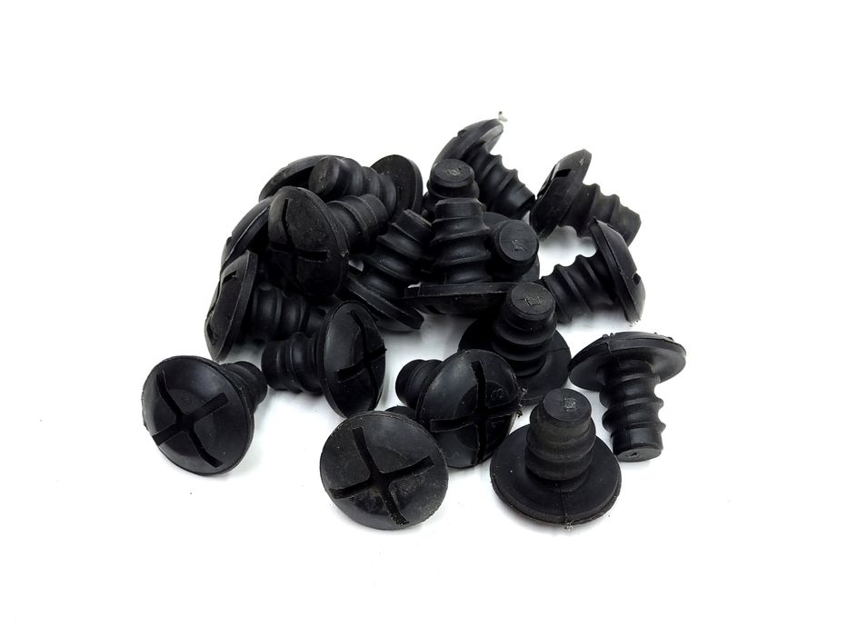 NOWA Śruba siodełka Romet Wigry Wagant Turing Jubilat Zenit Gazela Gil