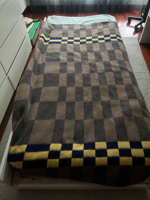 Cama  para quarto de adolescentes