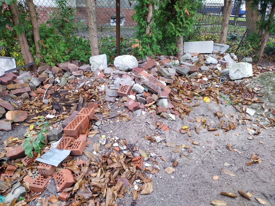 Oddam gruz poremontowy