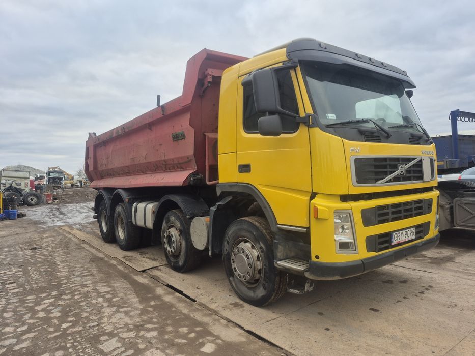 Volvo FM  8x4 wywrotka 420KM