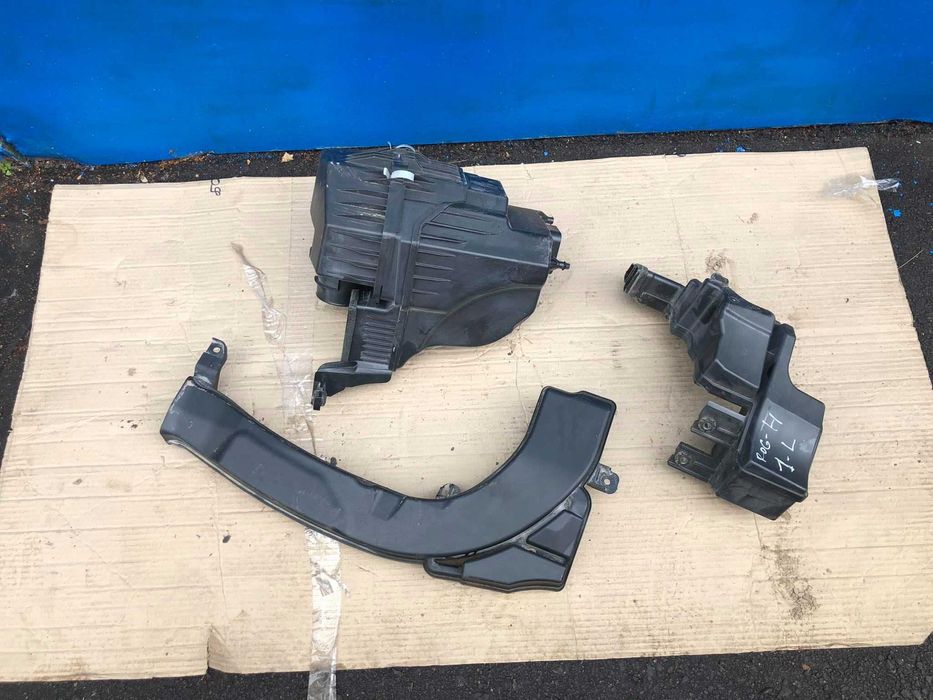 Корпус воздушного фильтра Nissan Rogue T 33 2.5 б\у оригинал