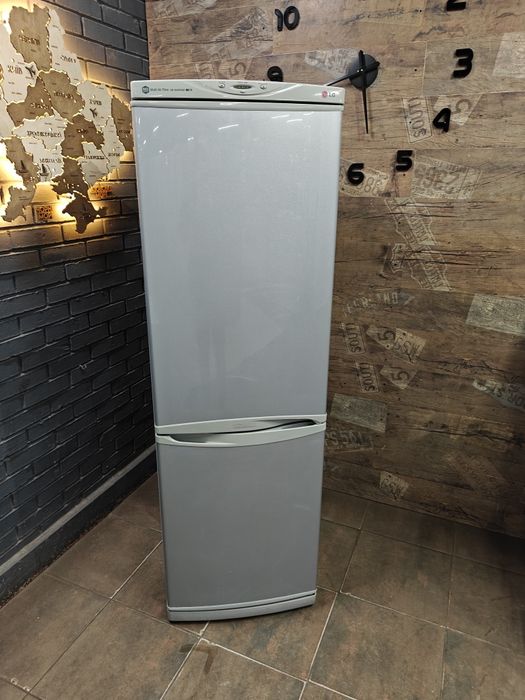 Холодильник LG GR389S  є доставка