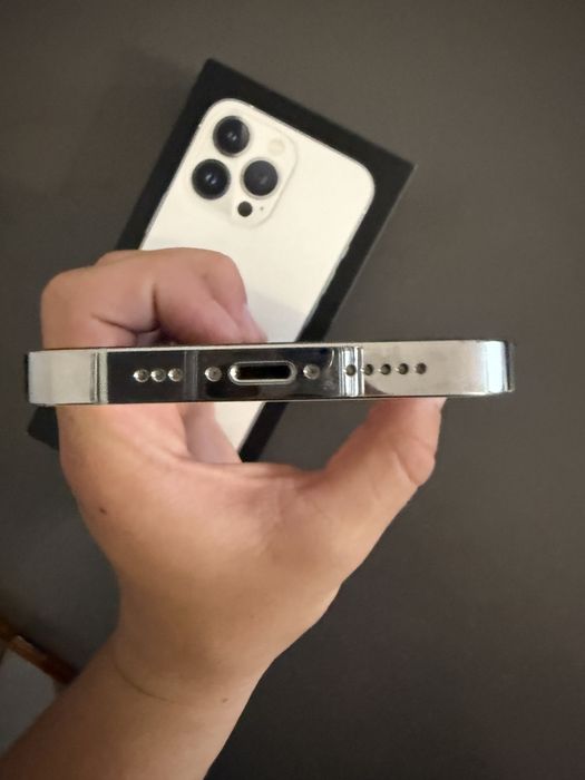 Продам iphone 13 pro 128gb