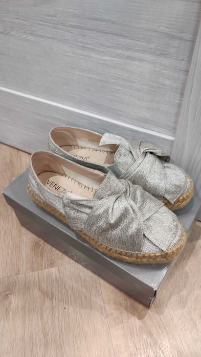 Buty damskie espadryle półbuty 39 Venezia stan idealny