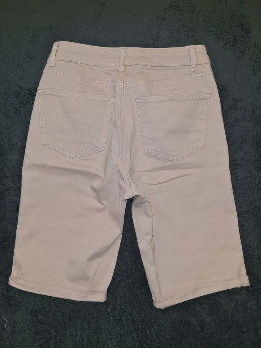 Жіночі шорти, бріджи WAIKIKI