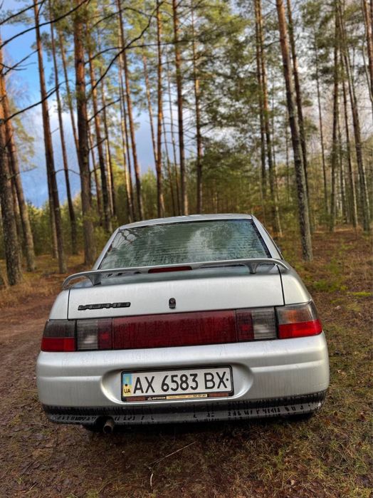 Продам ваз 2110.