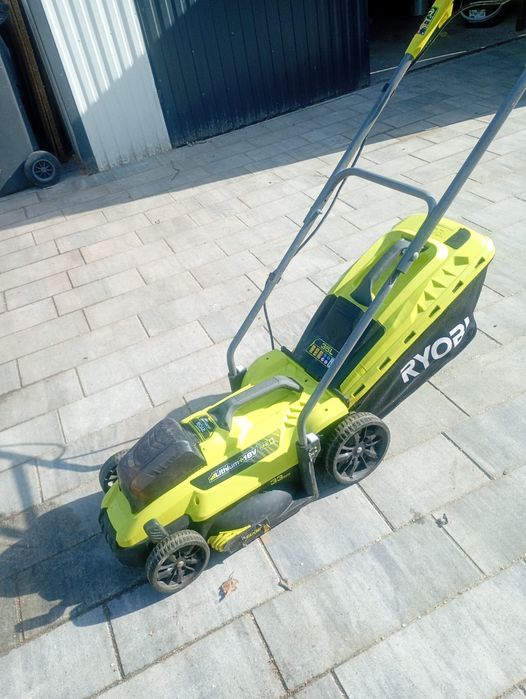 Kosiarka akumulatorowa Ryobi