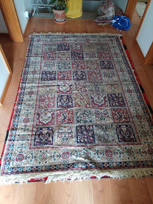 Tapete estilo persa para sala e outro quarto