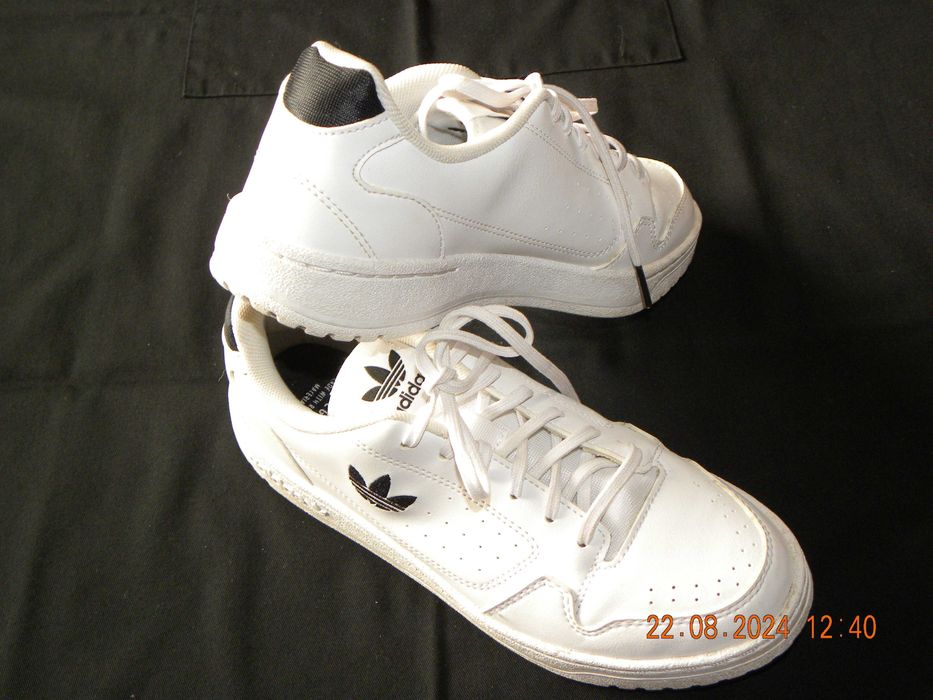 Buty sportowe damskie adidas; rozmiar: 36,5/4UK