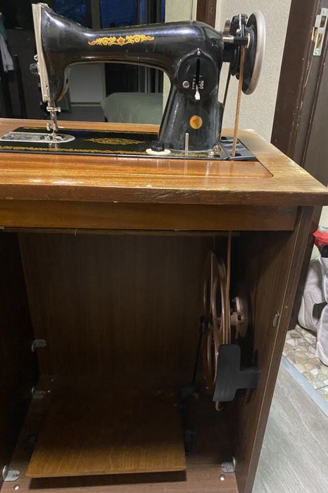 Швейна машина, продаж.