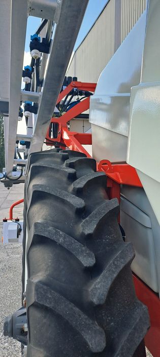 Opryskiwacz Kuhn Atlatique 3200-24m