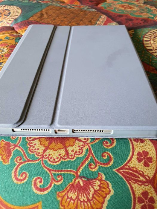 iPad 9ª geração com telefone + teclado e capa novos 256 GB