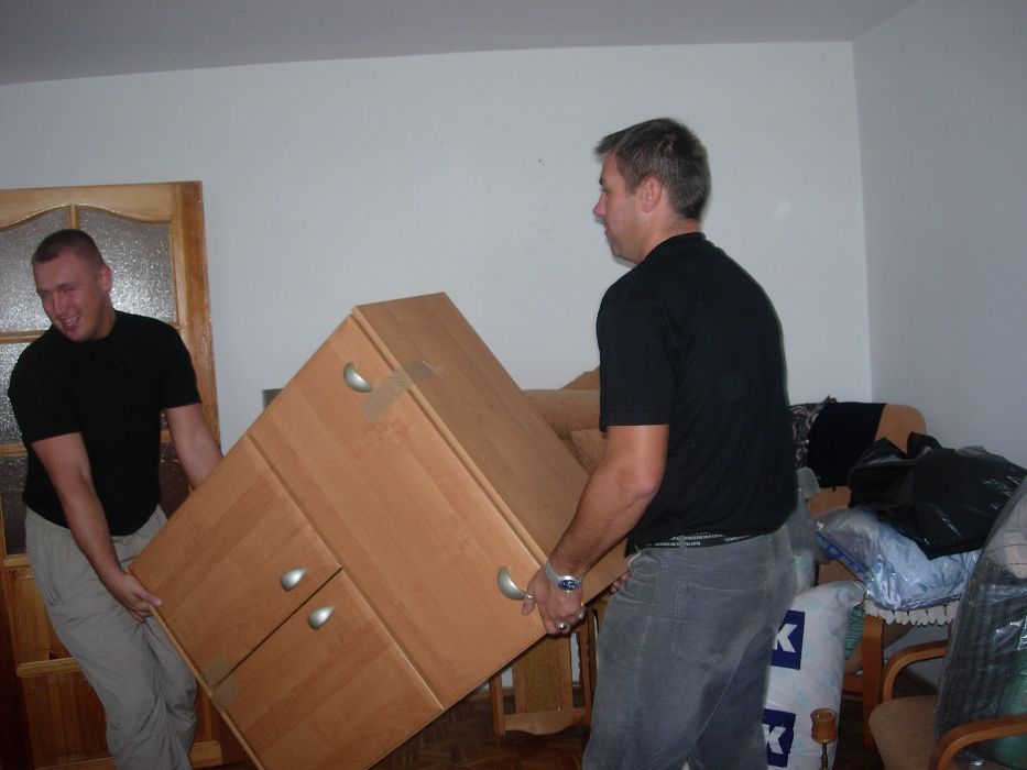 Przeprowadzki transport tanio - wywóz starych mebli na PSZOK  Warszawa