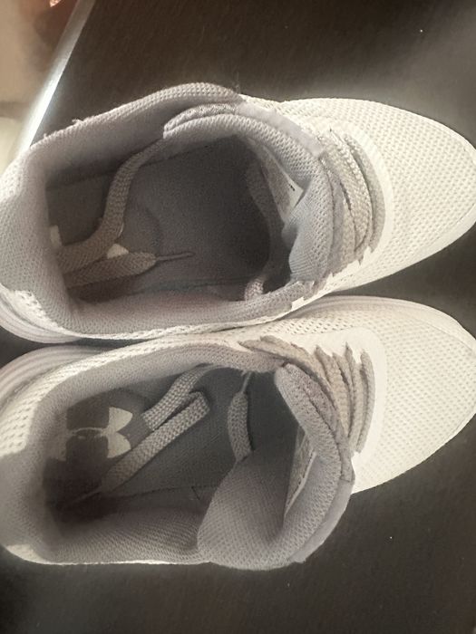 Кроссовки Under Armour,  24 см