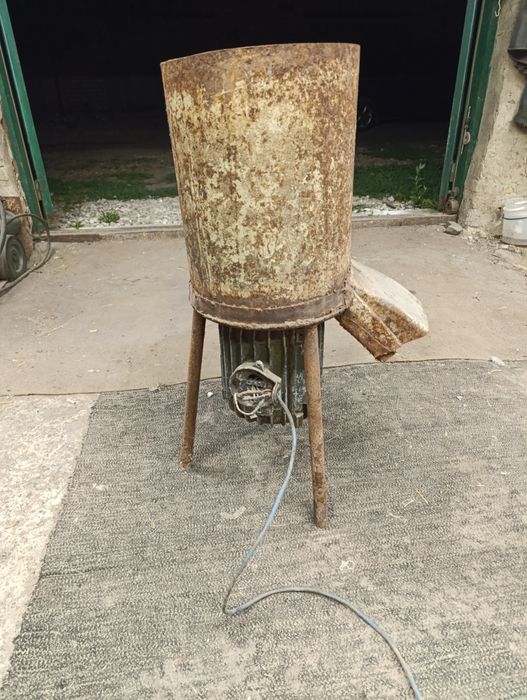 Корморезка, крупорушка