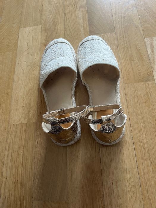 Przepiękne koronkowe espadryle boho / złote detale / r. 39