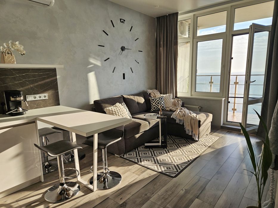 Аркадия Посуточно Каманина евро2х ком Море прямой вид Терраса подобово