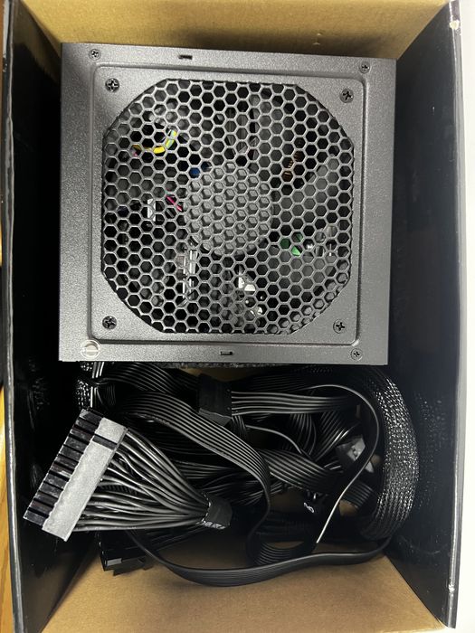 Fonte Alimentação Seasonic B12 BC Series 650W 80 Plus Bronze