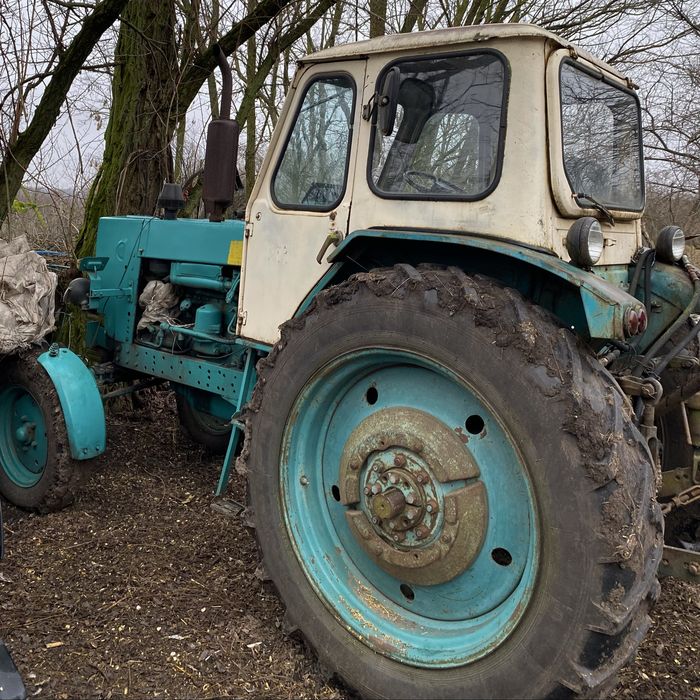 Продам Трактор ЮМЗ 6