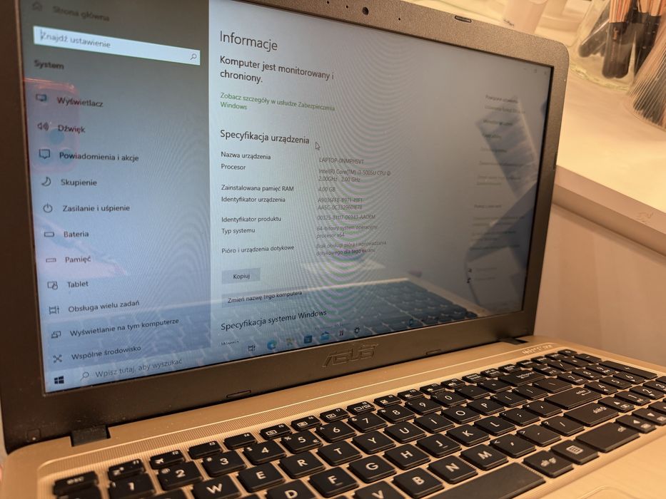 Laptop ASUS X540L