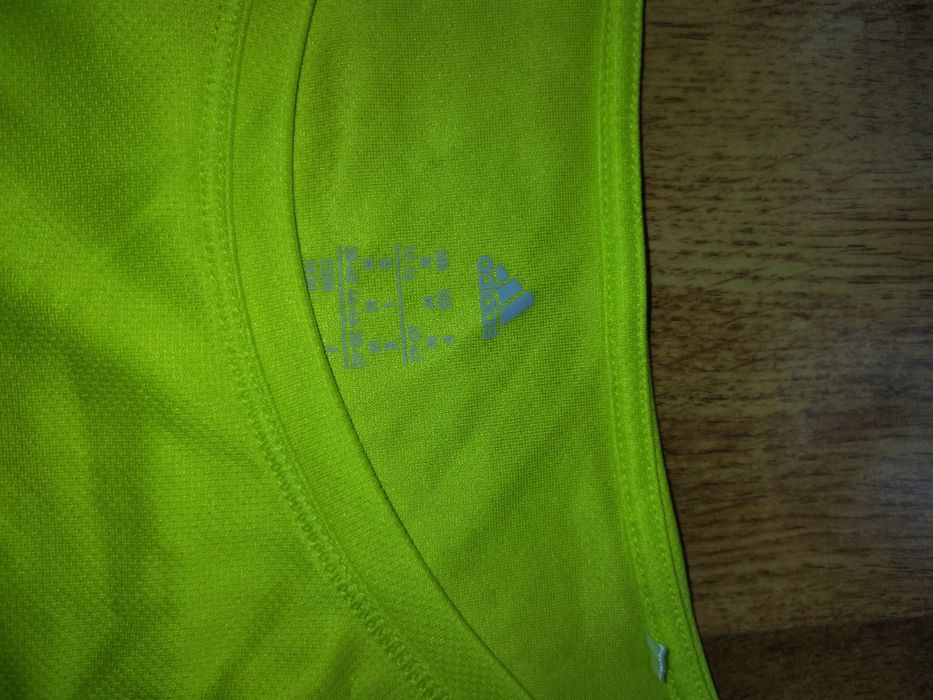 Adidas koszulka oddychająca rozmiar Mm