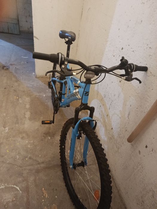 Rower górski z amortyzatorami