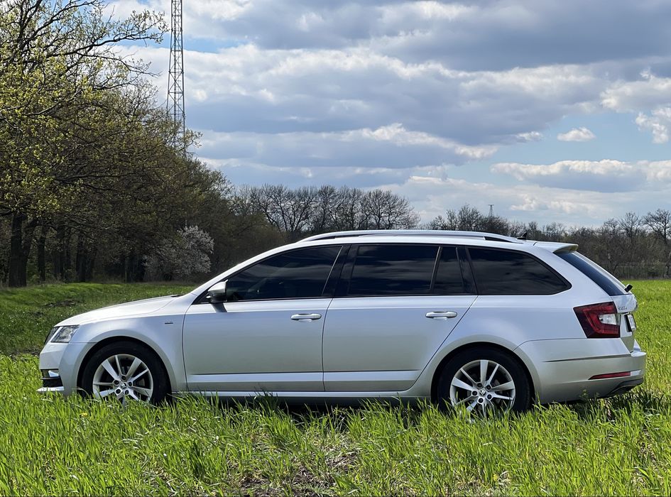 Продам авто skoda octavia 2018